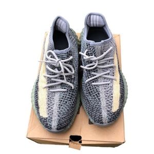 Adidas Yeezy Boost 350 V2 AshBlue 11 1/2